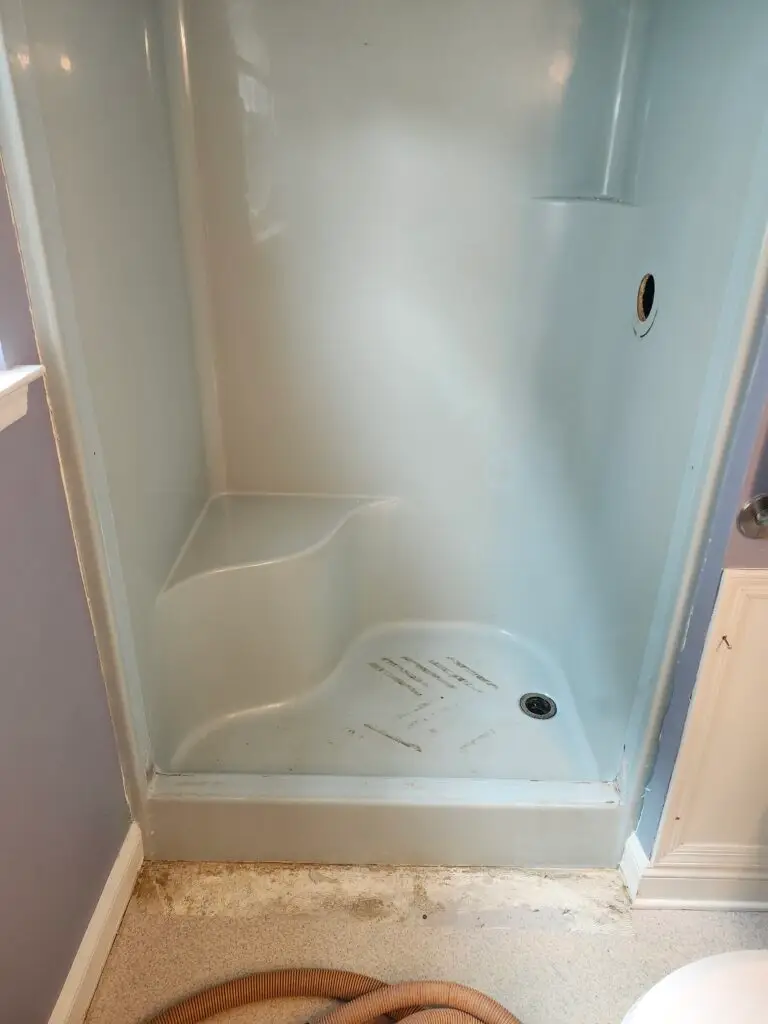 Fiberglass Shower Reglazing in Williamstown — bathroom refinishing