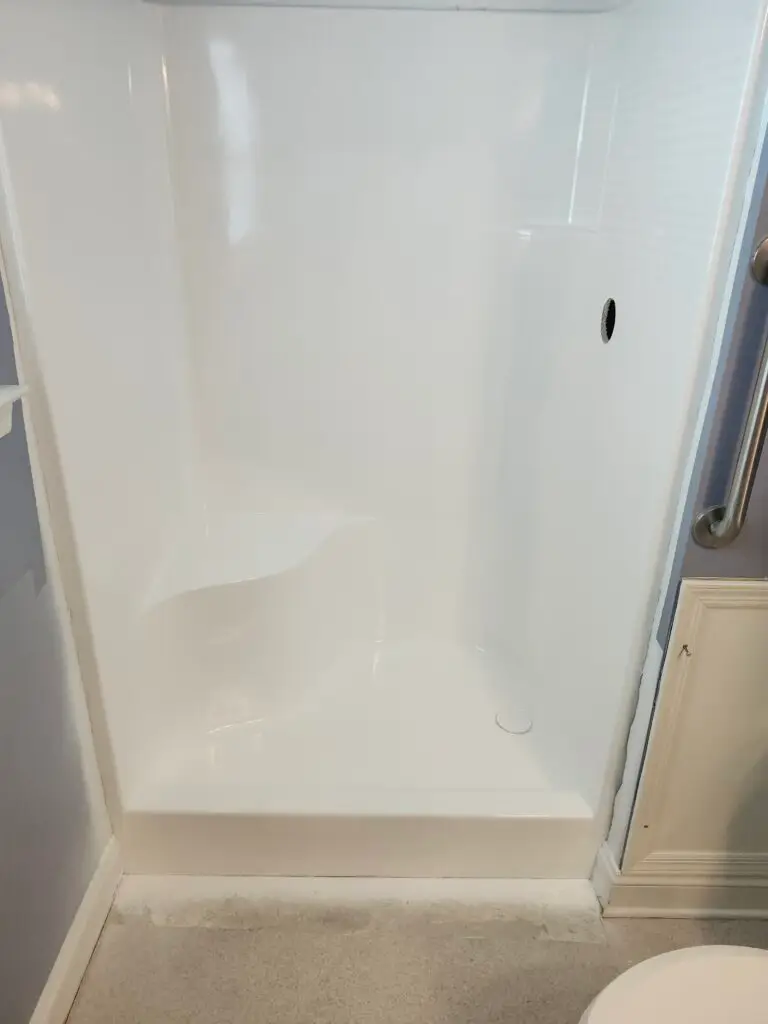 Fiberglass Shower Reglazing in Williamstown — fiberglass shower gloss white